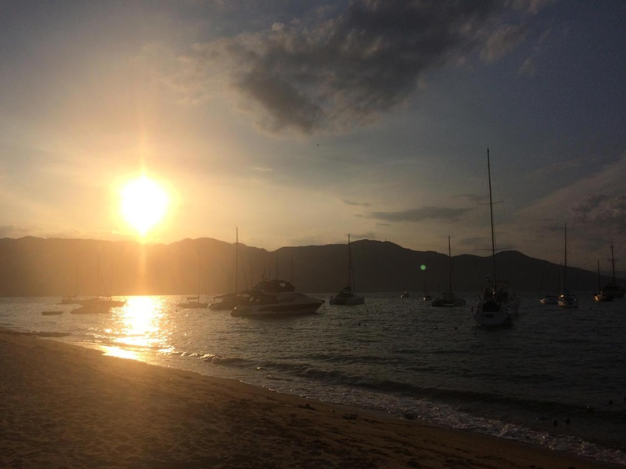 Casa Colonial Terrea No Saco Da Capela Em Ilhabela Villa Luaran gambar