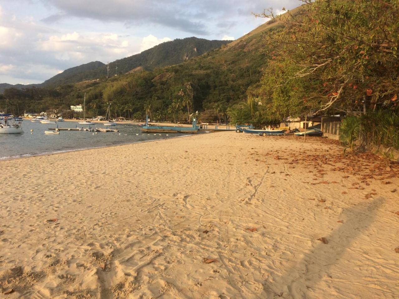 Casa Colonial Terrea No Saco Da Capela Em Ilhabela Villa Luaran gambar
